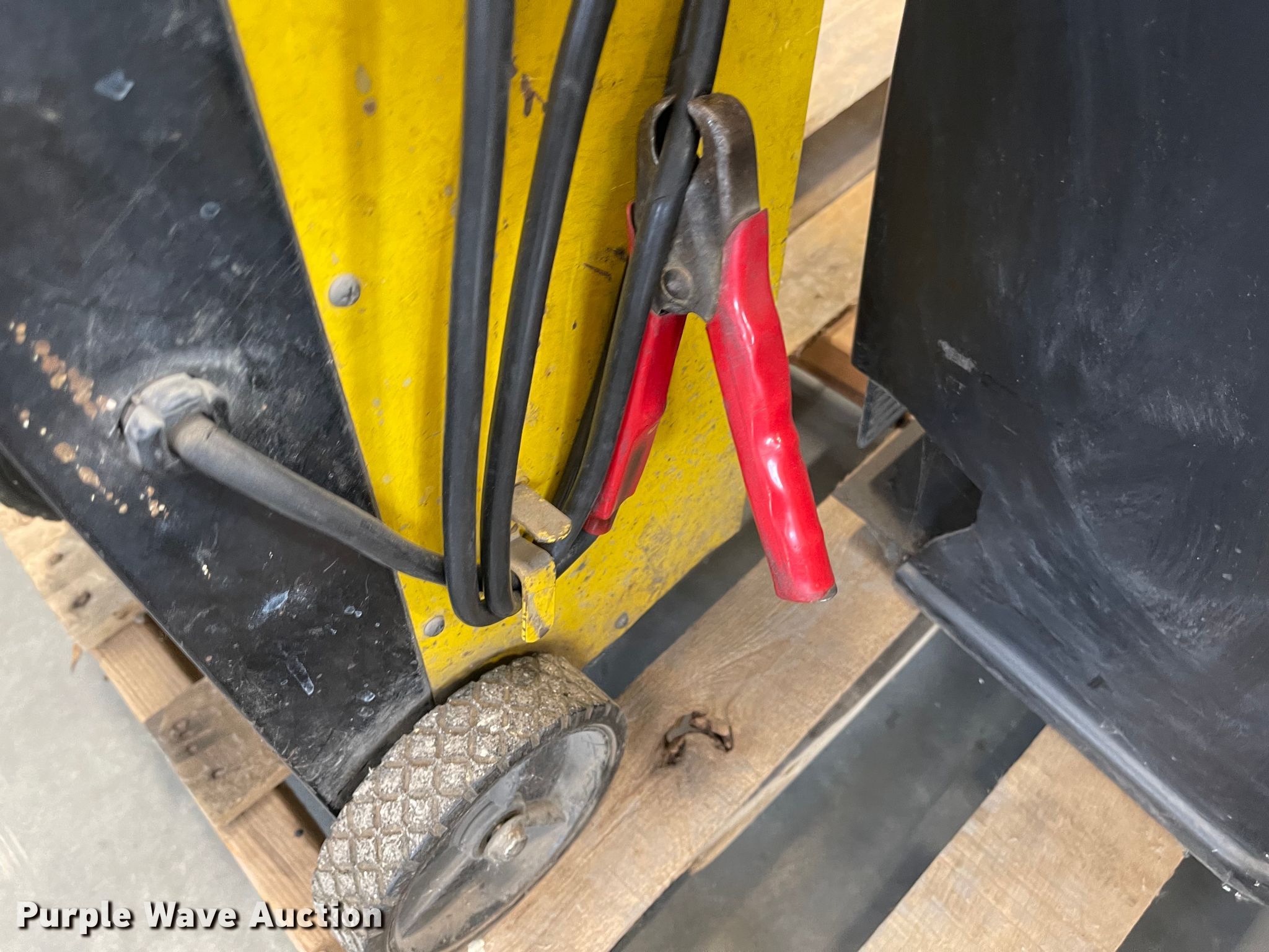 Tools in Lincoln, NE Item IJ9646 sold Purple Wave