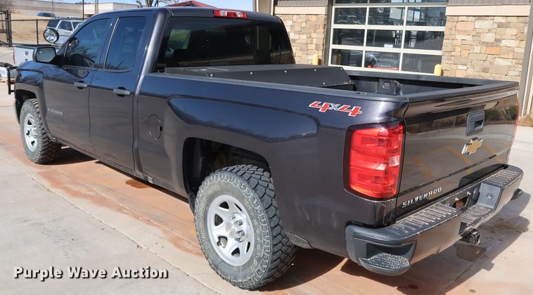 image for item DK3503 2016 Chevrolet Silverado 1500  Double Cab pickup truck