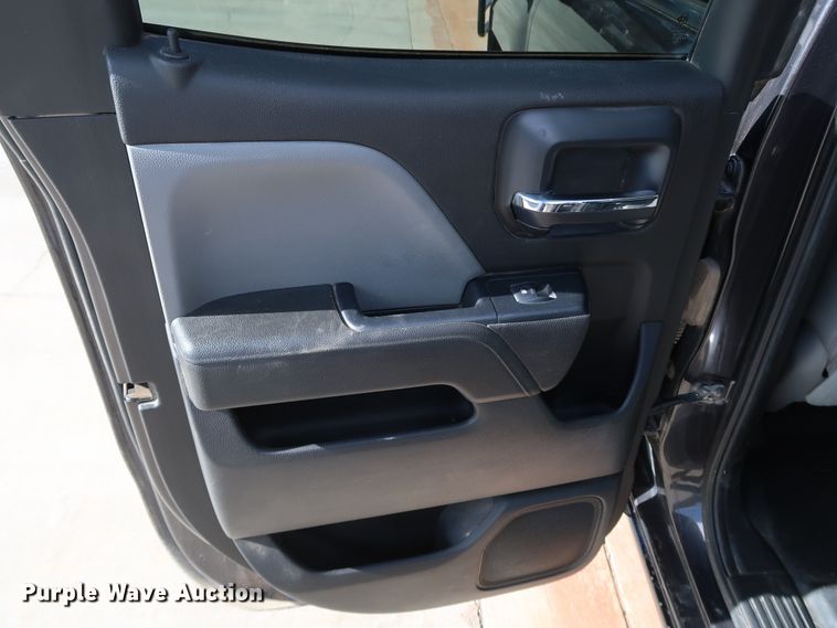 image for item DK3503 2016 Chevrolet Silverado 1500  Double Cab pickup truck