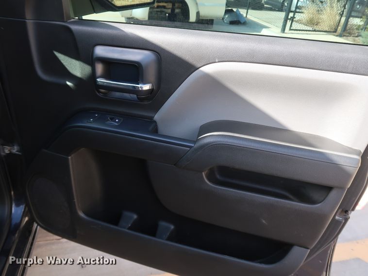 image for item DK3503 2016 Chevrolet Silverado 1500  Double Cab pickup truck