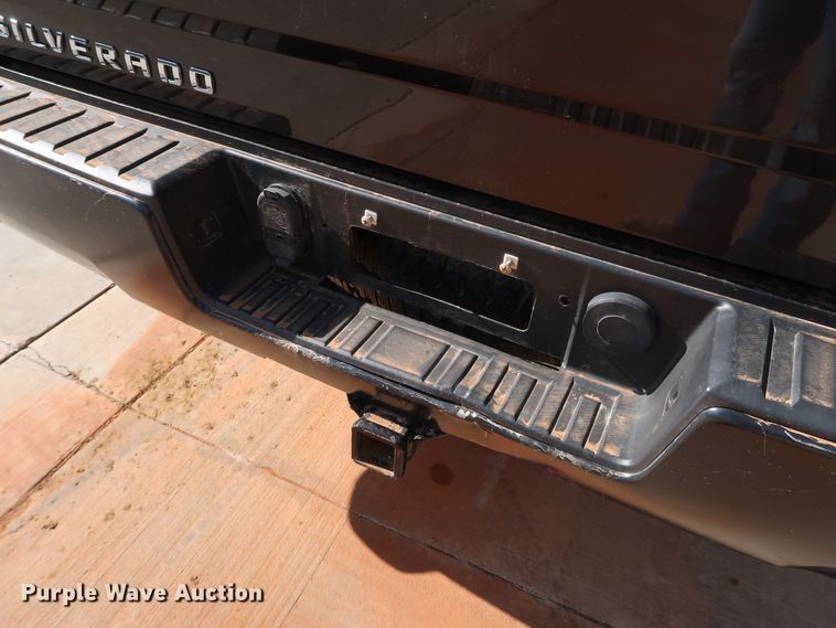 image for item DK3503 2016 Chevrolet Silverado 1500  Double Cab pickup truck