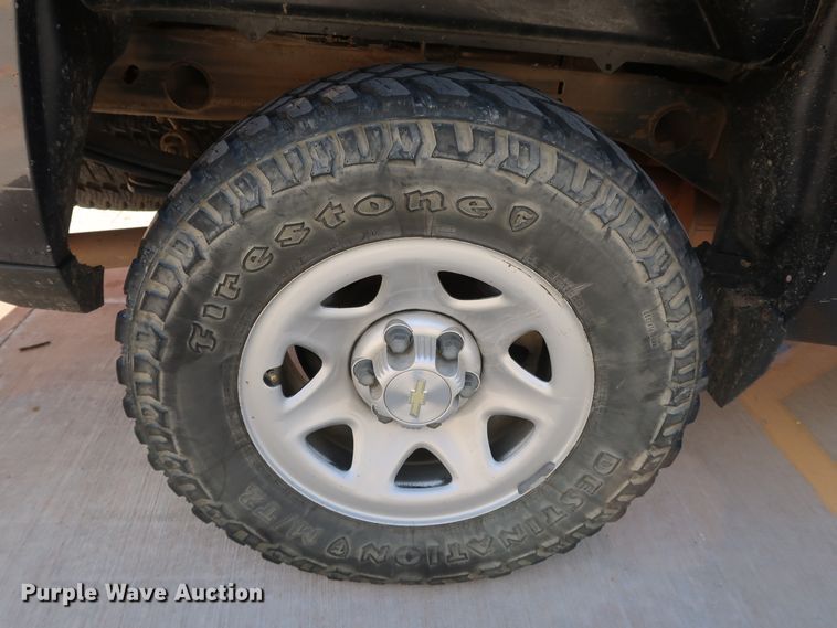 image for item DK3503 2016 Chevrolet Silverado 1500  Double Cab pickup truck