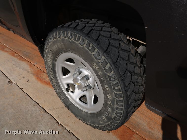 image for item DK3503 2016 Chevrolet Silverado 1500  Double Cab pickup truck