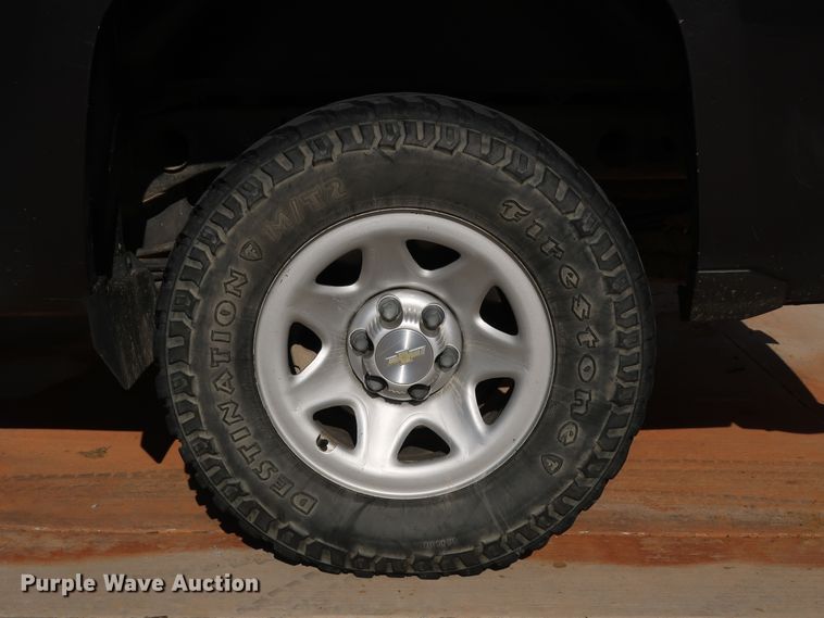 image for item DK3503 2016 Chevrolet Silverado 1500  Double Cab pickup truck