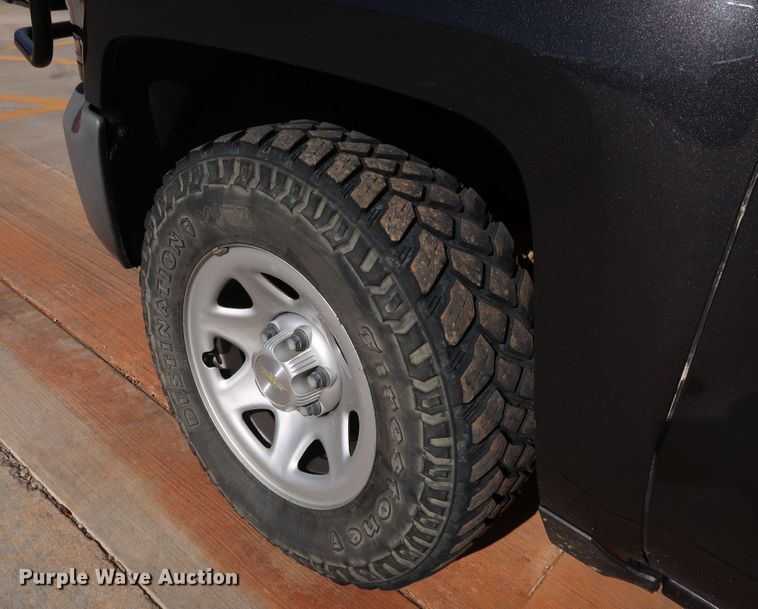 image for item DK3503 2016 Chevrolet Silverado 1500  Double Cab pickup truck