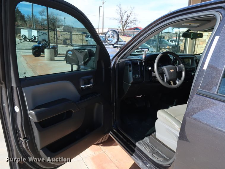 image for item DK3504 2016 Chevrolet Silverado 1500  Double Cab pickup truck