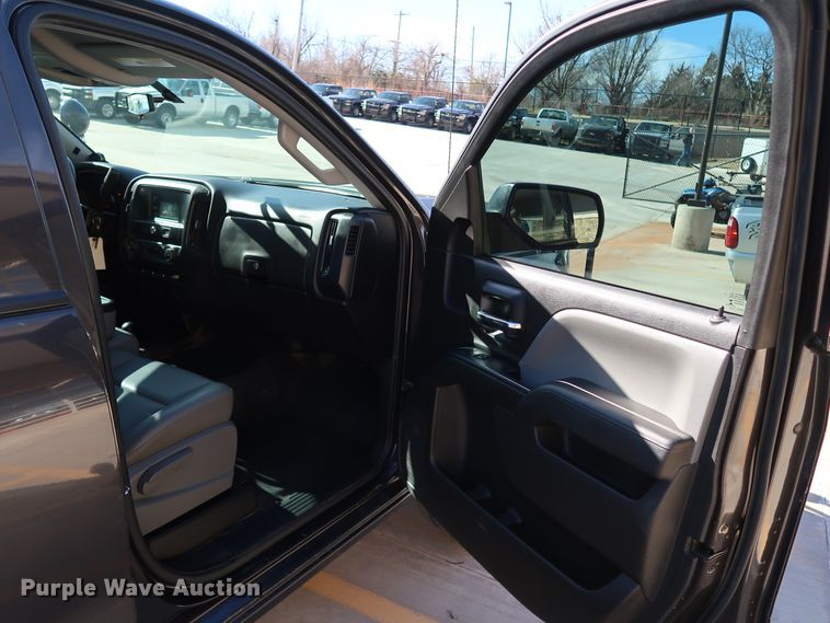 image for item DK3504 2016 Chevrolet Silverado 1500  Double Cab pickup truck