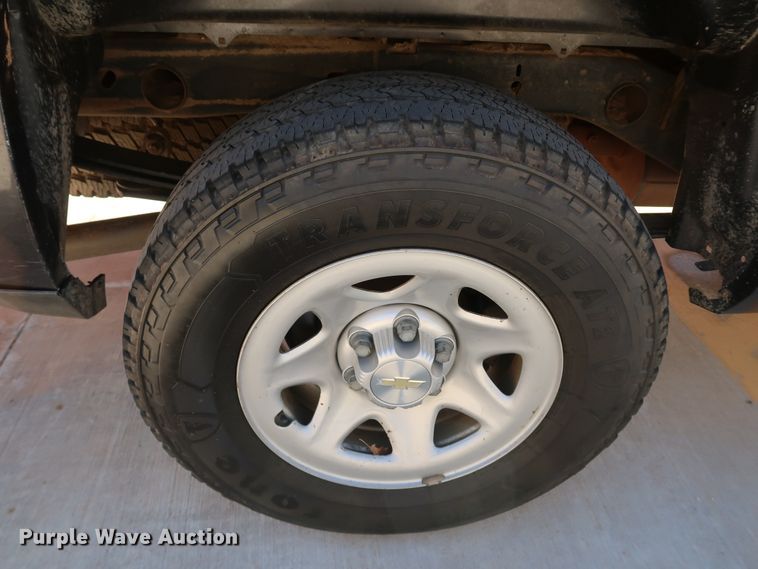 image for item DK3504 2016 Chevrolet Silverado 1500  Double Cab pickup truck