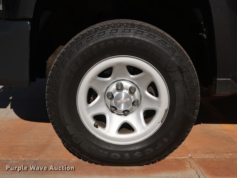 image for item DK3504 2016 Chevrolet Silverado 1500  Double Cab pickup truck