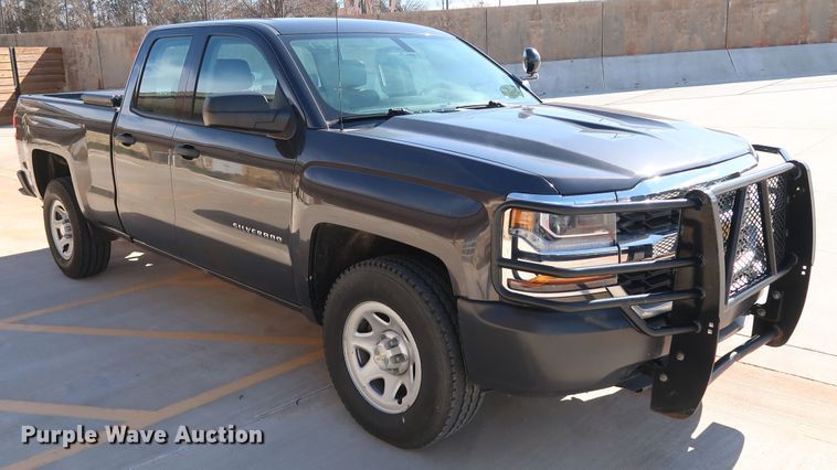 image for item DK3505 2016 Chevrolet Silverado 1500  Double Cab pickup truck