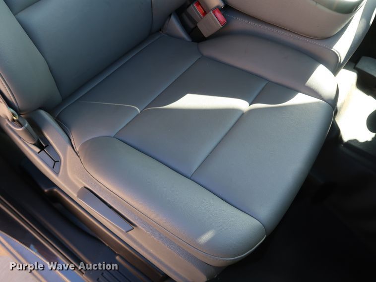 image for item DK3505 2016 Chevrolet Silverado 1500  Double Cab pickup truck