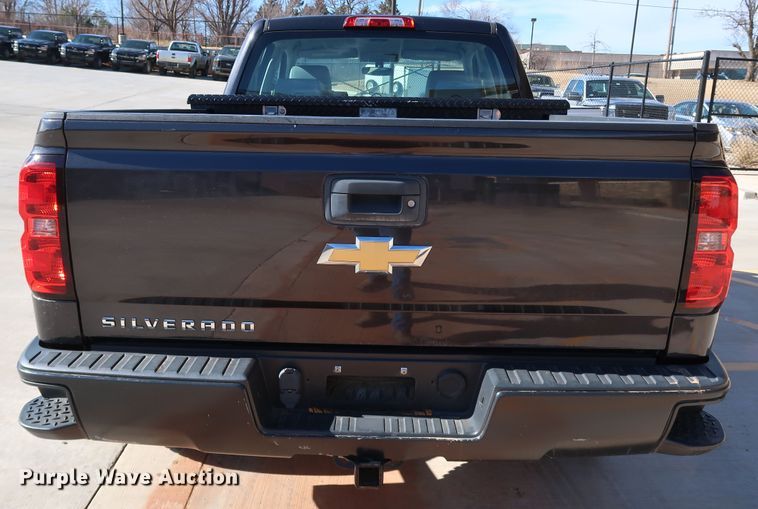 image for item DK3505 2016 Chevrolet Silverado 1500  Double Cab pickup truck