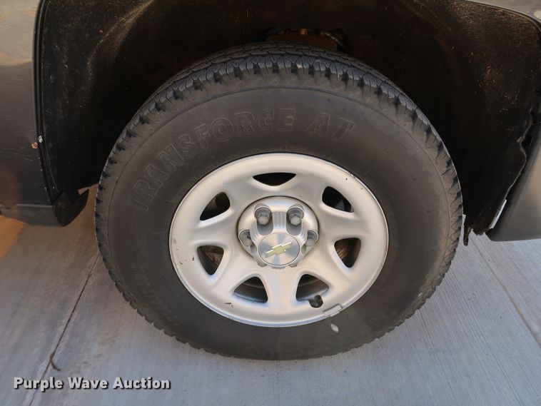 image for item DK3505 2016 Chevrolet Silverado 1500  Double Cab pickup truck