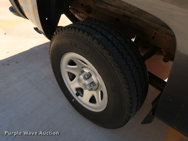 image for item DK3505 2016 Chevrolet Silverado 1500  Double Cab pickup truck