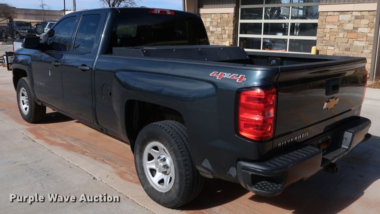 image for item DK3506 2017 Chevrolet Silverado 1500  Double Cab pickup truck