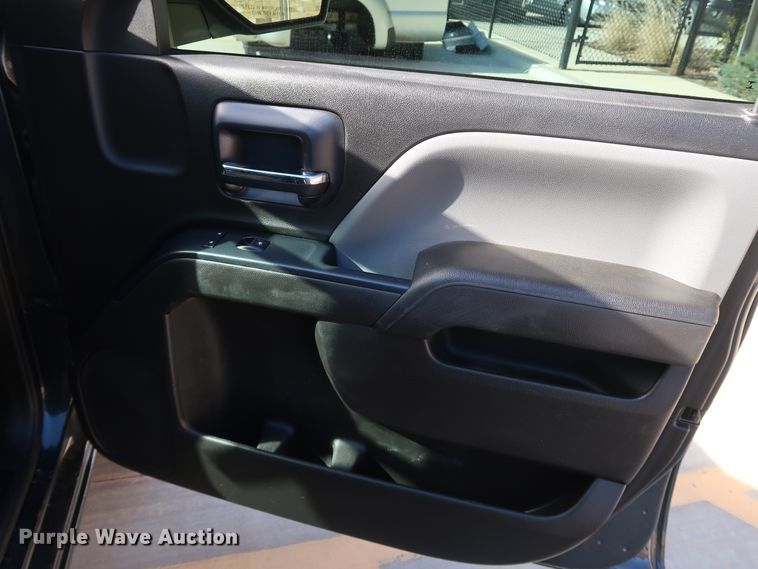 image for item DK3506 2017 Chevrolet Silverado 1500  Double Cab pickup truck