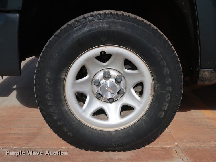 image for item DK3506 2017 Chevrolet Silverado 1500  Double Cab pickup truck