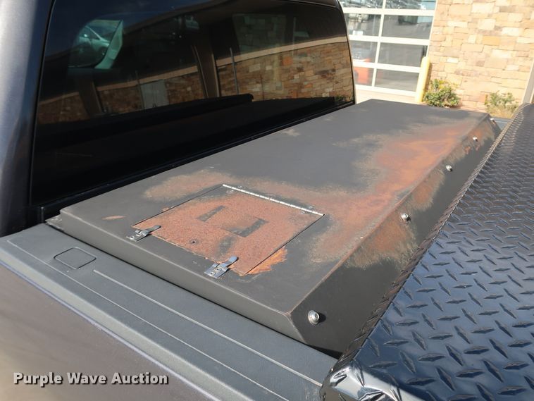 image for item DK3507 2016 Chevrolet Silverado 1500  Double Cab pickup truck