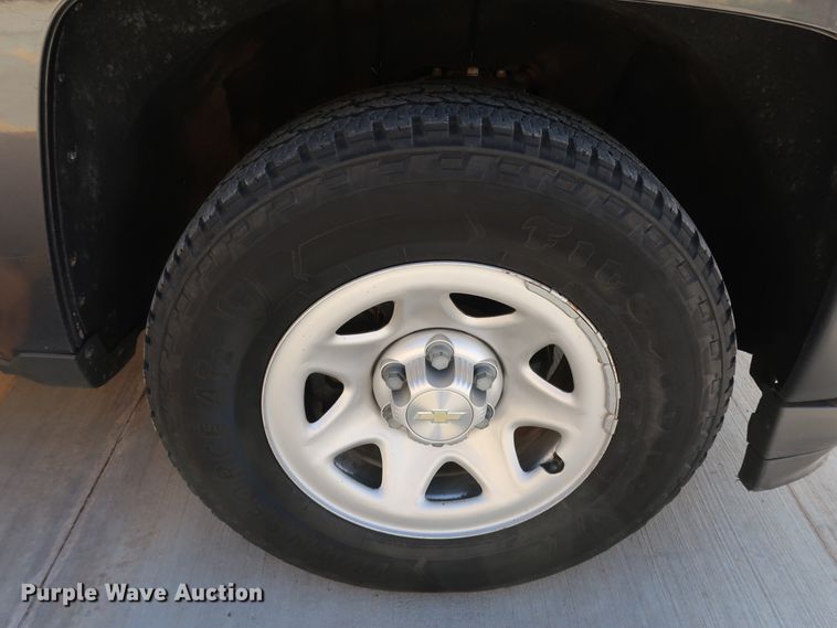 image for item DK3507 2016 Chevrolet Silverado 1500  Double Cab pickup truck