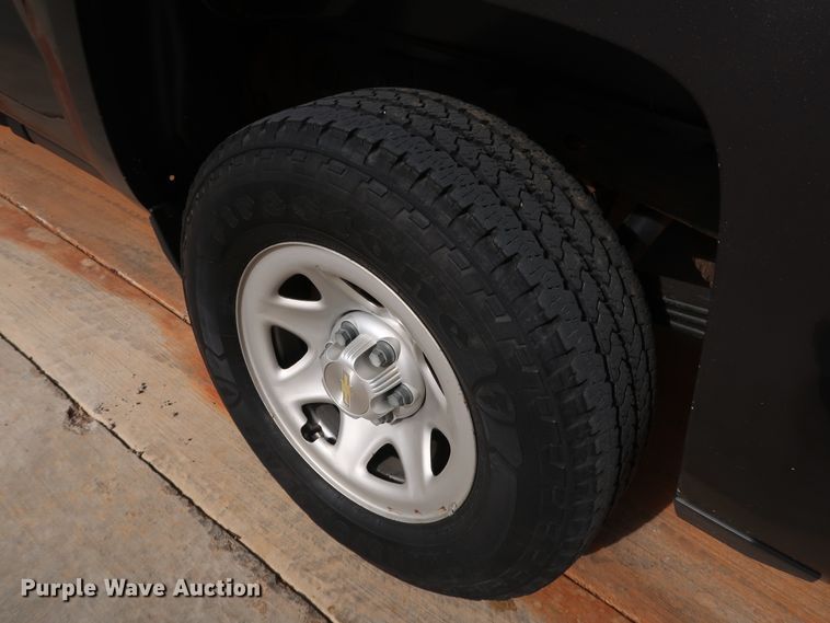 image for item DK3507 2016 Chevrolet Silverado 1500  Double Cab pickup truck