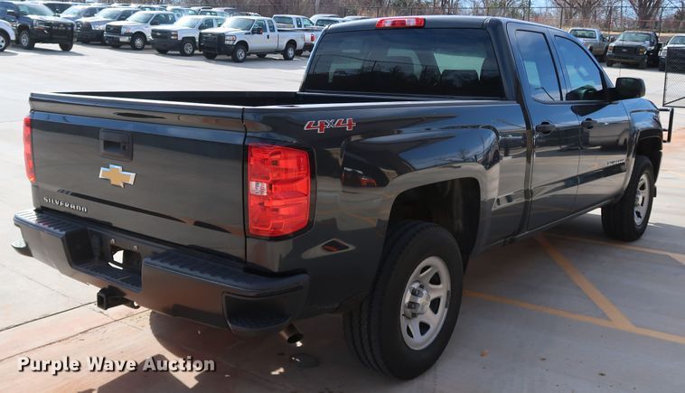 image for item DK3508 2017 Chevrolet Silverado 1500  Double Cab pickup truck