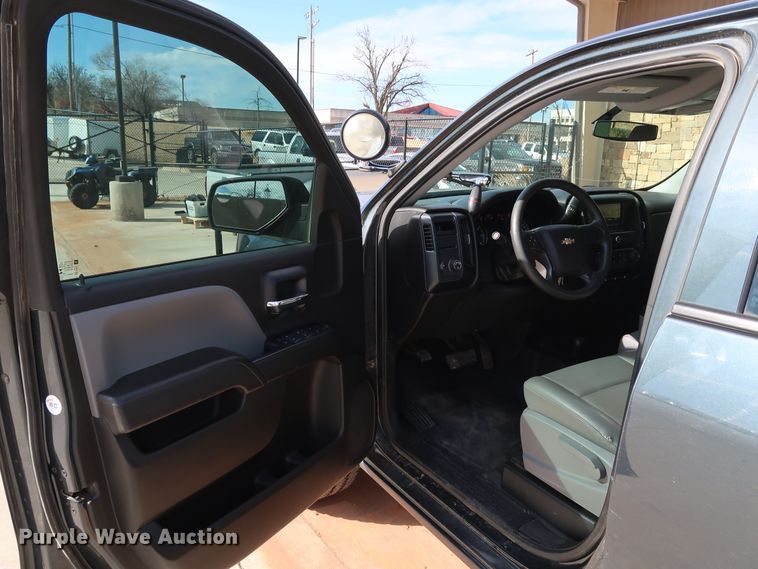 image for item DK3508 2017 Chevrolet Silverado 1500  Double Cab pickup truck