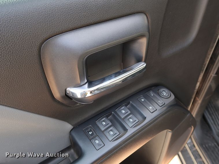 image for item DK3508 2017 Chevrolet Silverado 1500  Double Cab pickup truck