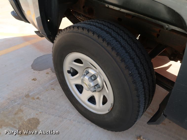 image for item DK3508 2017 Chevrolet Silverado 1500  Double Cab pickup truck