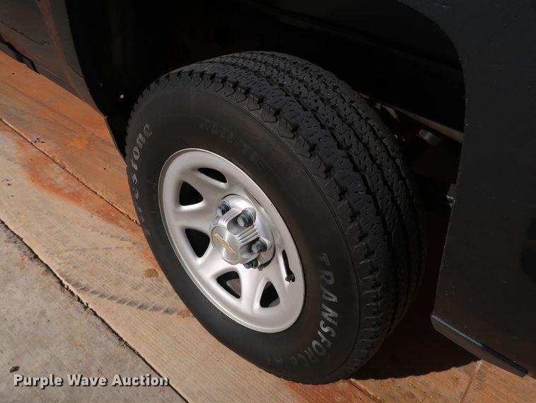 image for item DK3508 2017 Chevrolet Silverado 1500  Double Cab pickup truck