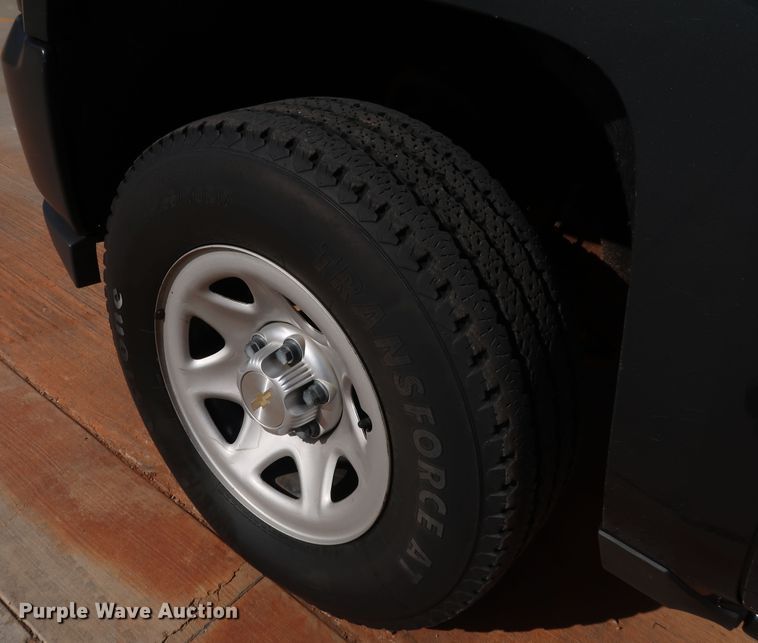 image for item DK3508 2017 Chevrolet Silverado 1500  Double Cab pickup truck