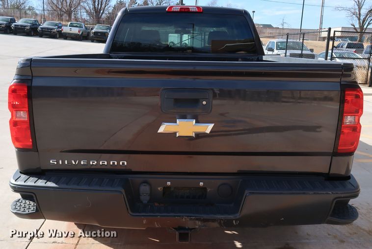 image for item DK3509 2016 Chevrolet Silverado 1500  Double Cab pickup truck