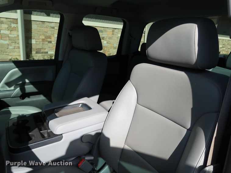 image for item DK3509 2016 Chevrolet Silverado 1500  Double Cab pickup truck