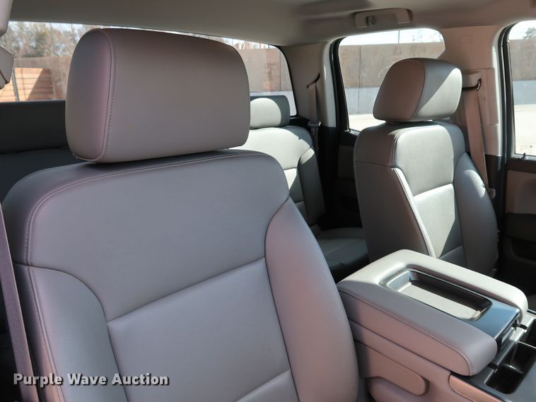 image for item DK3509 2016 Chevrolet Silverado 1500  Double Cab pickup truck