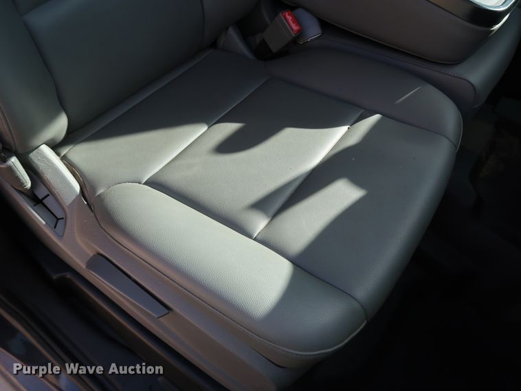 image for item DK3509 2016 Chevrolet Silverado 1500  Double Cab pickup truck