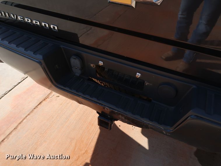 image for item DK3509 2016 Chevrolet Silverado 1500  Double Cab pickup truck