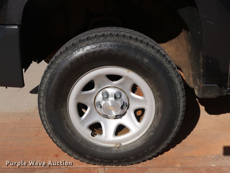 image for item DK3509 2016 Chevrolet Silverado 1500  Double Cab pickup truck