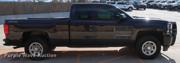 image for item DK3510 2016 Chevrolet Silverado 1500  Double Cab pickup truck