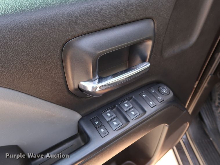 image for item DK3510 2016 Chevrolet Silverado 1500  Double Cab pickup truck