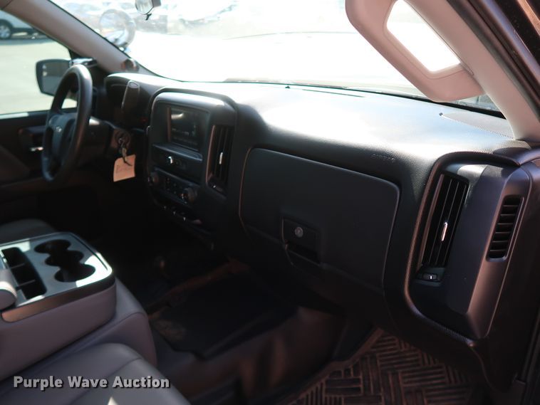 image for item DK3510 2016 Chevrolet Silverado 1500  Double Cab pickup truck