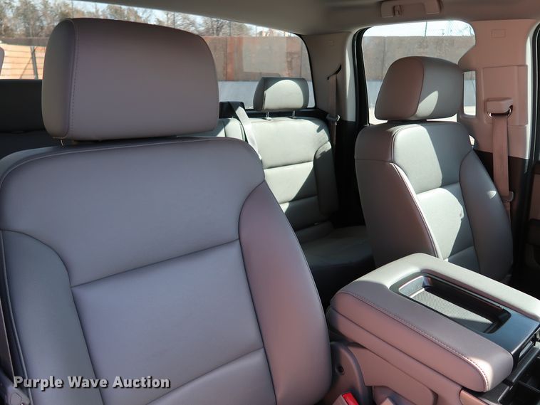 image for item DK3510 2016 Chevrolet Silverado 1500  Double Cab pickup truck