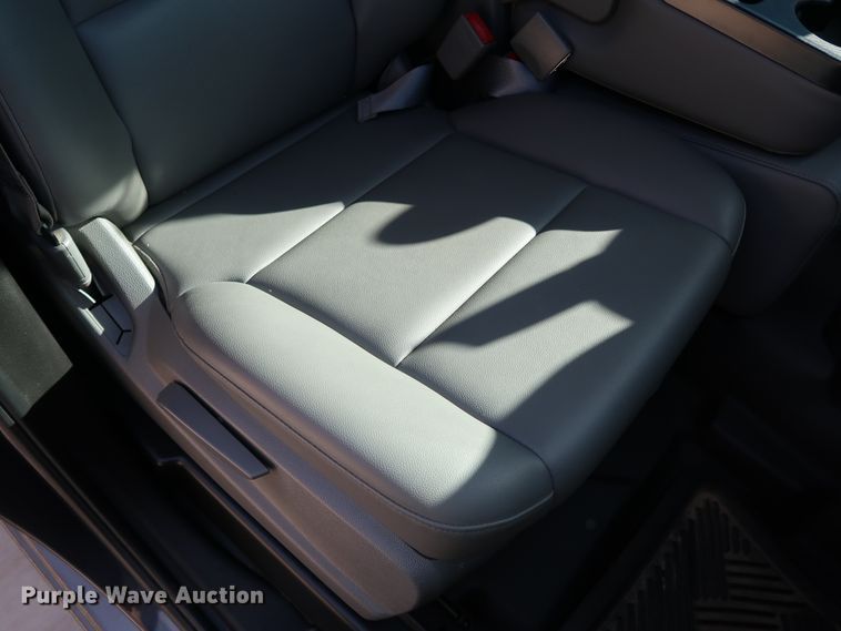 image for item DK3510 2016 Chevrolet Silverado 1500  Double Cab pickup truck