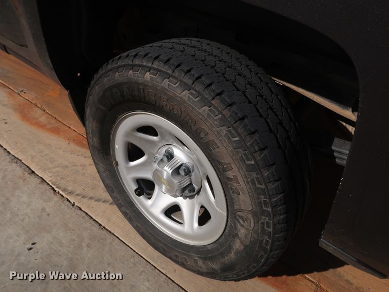 image for item DK3510 2016 Chevrolet Silverado 1500  Double Cab pickup truck