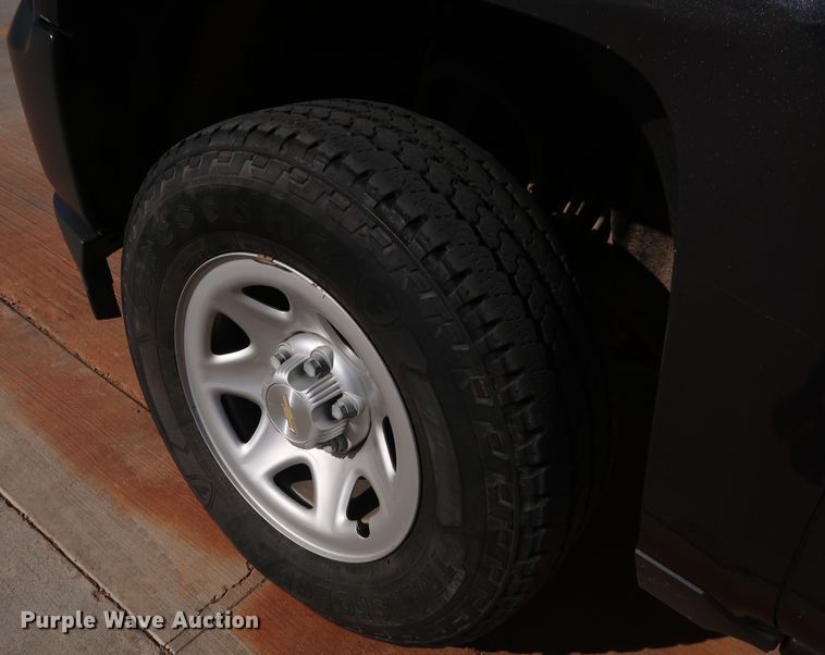 image for item DK3510 2016 Chevrolet Silverado 1500  Double Cab pickup truck