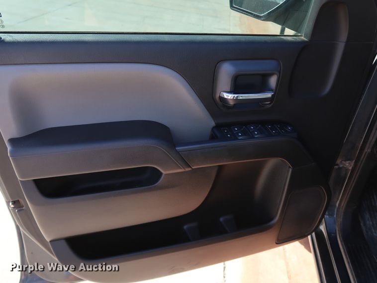 image for item DK3511 2017 Chevrolet Silverado 1500  Double Cab pickup truck