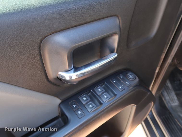 image for item DK3511 2017 Chevrolet Silverado 1500  Double Cab pickup truck