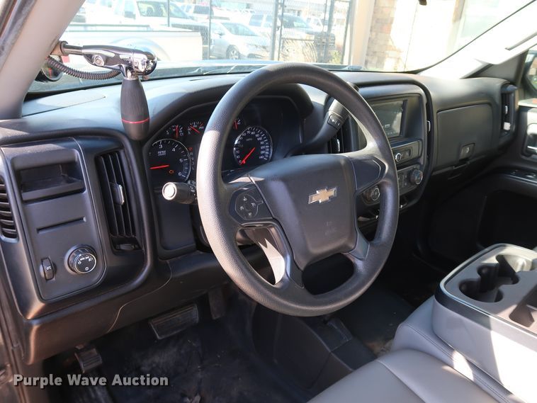 image for item DK3511 2017 Chevrolet Silverado 1500  Double Cab pickup truck