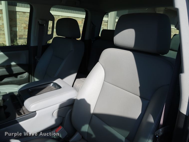 image for item DK3511 2017 Chevrolet Silverado 1500  Double Cab pickup truck