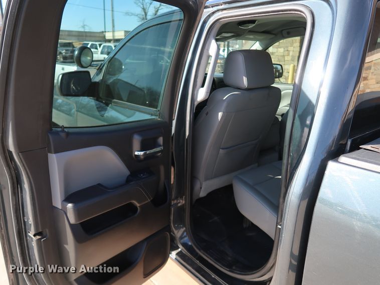 image for item DK3511 2017 Chevrolet Silverado 1500  Double Cab pickup truck