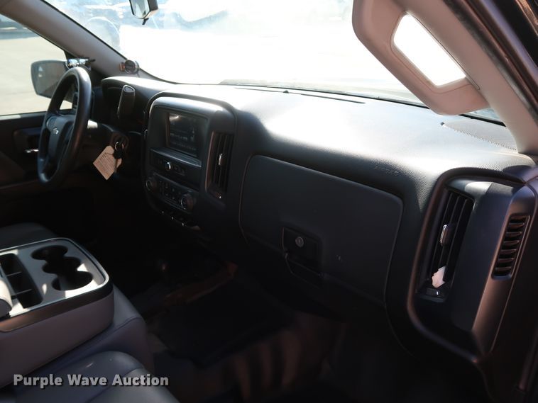 image for item DK3511 2017 Chevrolet Silverado 1500  Double Cab pickup truck