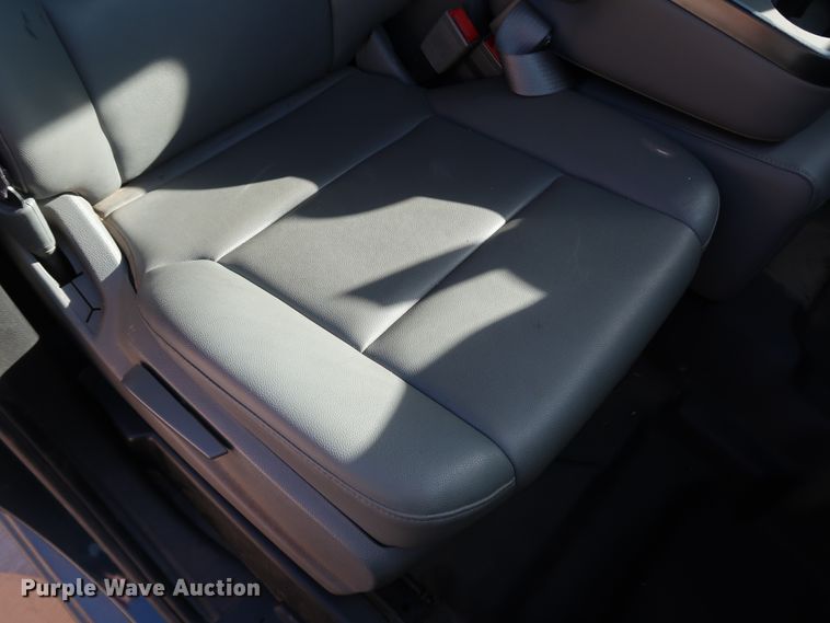 image for item DK3511 2017 Chevrolet Silverado 1500  Double Cab pickup truck